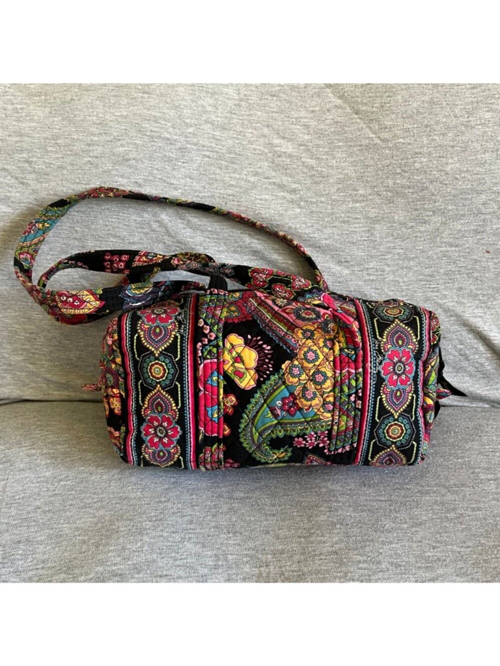 Vera Bradley Quilted Cotton Duffel Bag With Paisley & Floral Pattern Black - Picture 2 of 6
